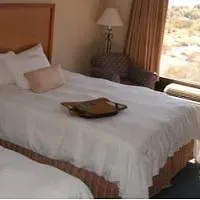 Hampton Havasu Hotel